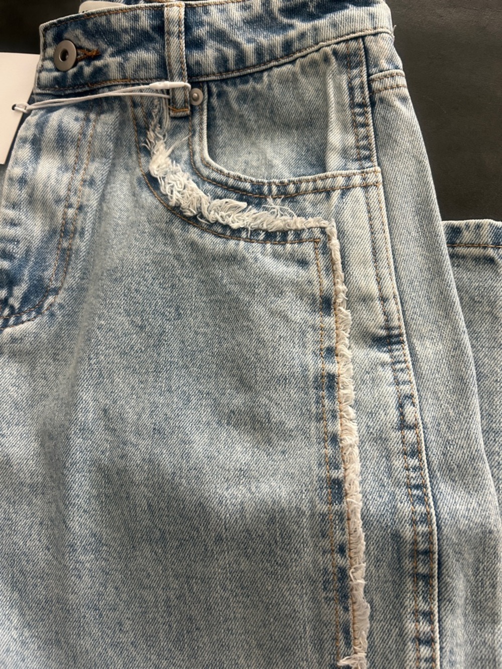 NWT Very Jean "True Blues" Wide Leg Raw Edge Detail Jeans - Picture 5 of 5